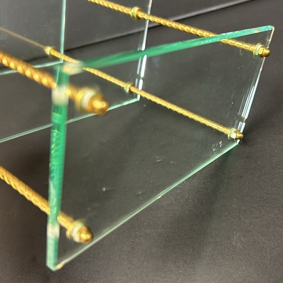 Vintage 6 x 3 x 7 “ small 3 shelve  glass and brass miniature display rack - Picture 7 of 8